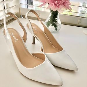 3” patent leather heals in white
